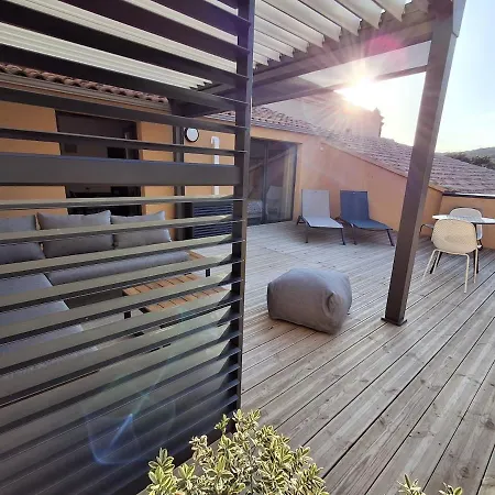 דירה T2 Cozy Terrasse 40 M2 Et Pergola פיאנוטולי-קלדרלו