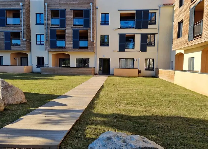 T2 Cozy Terrasse 40 M2 Et Pergola Apartament *