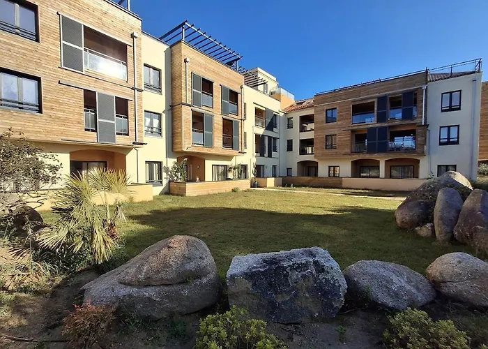 T2 Cozy Terrasse 40 M2 Et Pergola Apartament